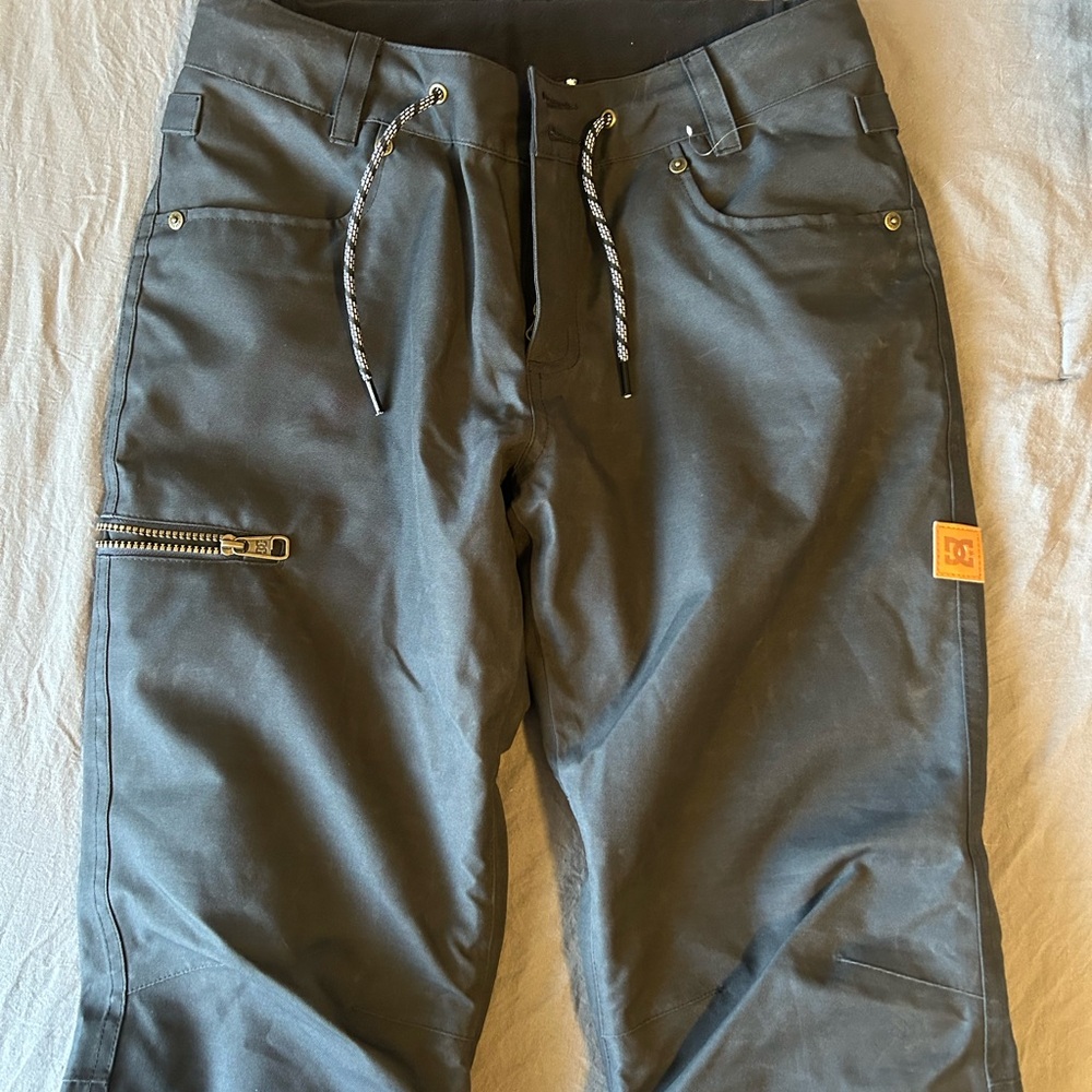 DC black snowboarding pants BRAND NEW
